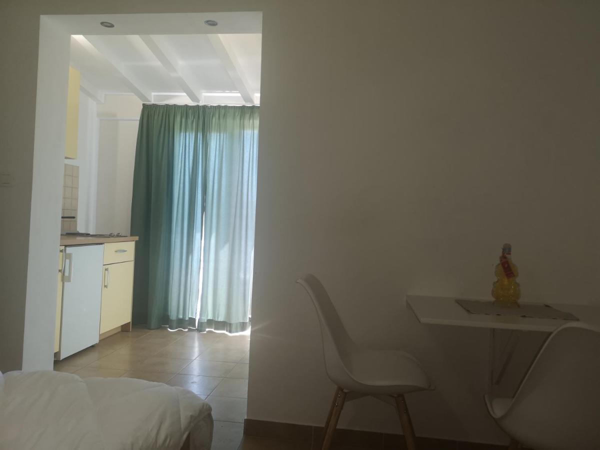 Apartments Tri Palme Baska Voda Exterior photo