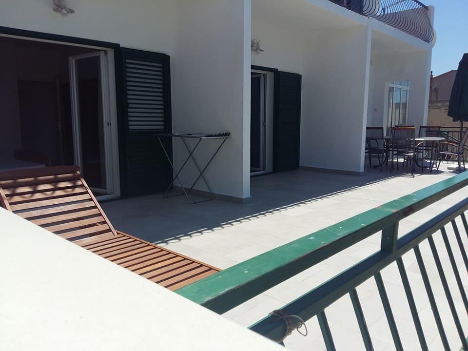 Apartments Tri Palme Baska Voda Exterior photo